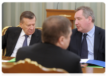 First Deputy Prime Minister Viktor Zubkov and Deputy Prime Minister Dmitry Rogozin at a Government Presidium meeting|22 february, 2012|21:23