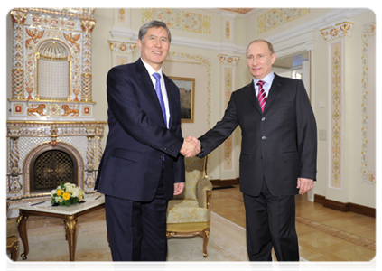 Председатель Правительства Российской Федерации В.В.Путин провёл встречу с Президентом Киргизии А.Ш.Атамбаевым|24 февраля, 2012|16:28