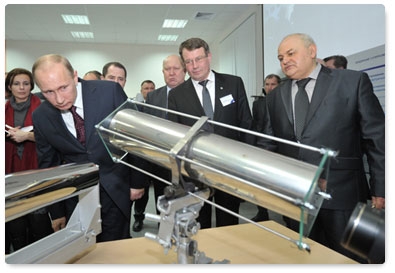 Prime Minister Vladimir Putin, on a working visit to Sarov, tours the National Research Institute of Experimental Physics (VNIIEF) where he learns about the latest developments at the nuclear centre