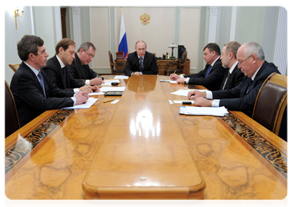 Председатель Правительства Российской Федерации В.В.Путин провёл совещание по вопросам военно-технического сотрудничества|27 февраля, 2012|12:16