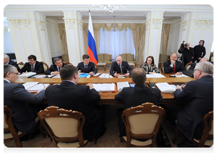 Prime Minister Vladimir Putin at a meeting of the supervisory board of the Strategic Initiatives Agency|3 february, 2012|14:53