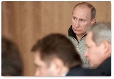 В.В.Путин провёл совещание по проблемам жителей посёлка Роза и города Коркино в Челябинской области