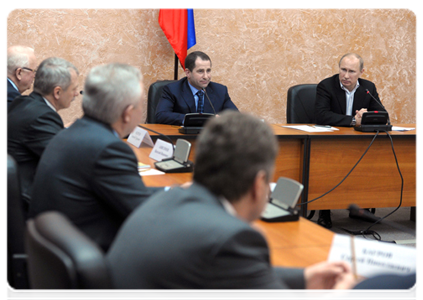 Prime Minister Vladimir Putin meeting with members of the business community in Perm|4 february, 2012|22:35