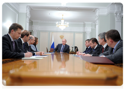 Prime Minister Vladimir Putin holds a meeting on the results of his working visit to the Perm Territory|6 february, 2012|21:06