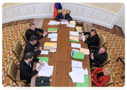 Prime Minister Vladimir Putin holds a Government Presidium meeting|9 february, 2012|19:01