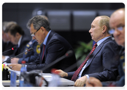 Prime Minister Vladimir Putin holds a teleconference on the extreme cold in some regions at the National Crisis Management Centre under the Emergencies Ministry|9 february, 2012|21:16