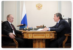 Vladimir Putin meets with Deputy Prime Minister Igor Sechin