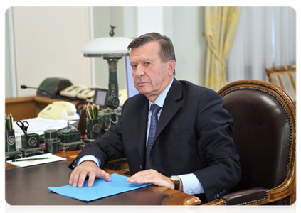 First Deputy Prime Minister Viktor Zubkov at a meeting with Prime Minister Vladimir Putin|19 march, 2012|11:12