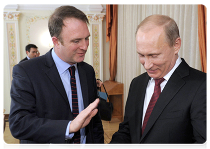 Председатель Правительства Российской Федерации В.В.Путин и главный редактор газеты «Таймс» Джеймс Хардинг|2 марта, 2012|09:56