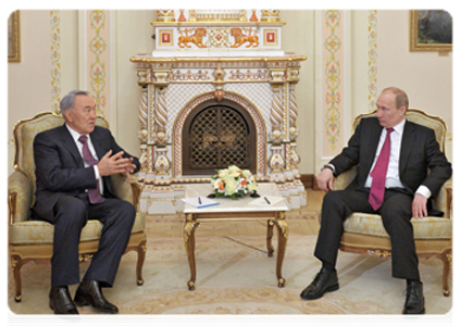 Председатель Правительства Российской Федерации В.В.Путин встретился с Президентом Республики Казахстан Н.А.Назарбаевым|20 марта, 2012|17:19