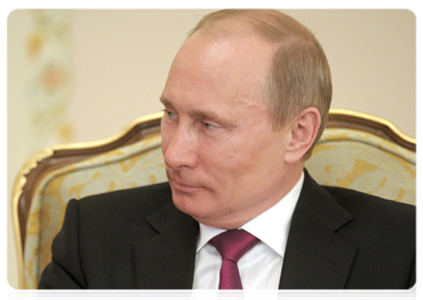 Председатель Правительства Российской Федерации В.В.Путин провёл встречу с Президентом Киргизии А.Ш.Атамбаевым|20 марта, 2012|19:35