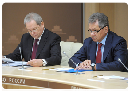 Minister of Regional Development Viktor Basargin and Minister of Civil Defence, Emergencies and Disaster Relief Sergei Shoigu|21 march, 2012|16:11