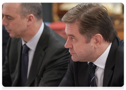 Finance Minister Anton Siluanov and Energy Minister Sergei Shmatko at a meeting on the development of the Far East and Eastern Siberia|21 march, 2012|17:49
