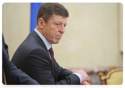Deputy Prime Minister Dmitry Kozak at a government meeting|22 march, 2012|18:32