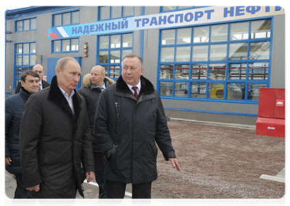 Председатель Правительства Российской Федерации В.В.Путин принял участие в тестовом запуске второй очереди Балтийской трубопроводной системы (БТС-2) в порту Усть-Луга|23 марта, 2012|20:05