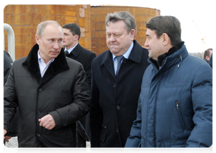 Председатель Правительства Российской Федерации В.В.Путин принял участие в тестовом запуске второй очереди Балтийской трубопроводной системы (БТС-2) в порту Усть-Луга|23 марта, 2012|20:06