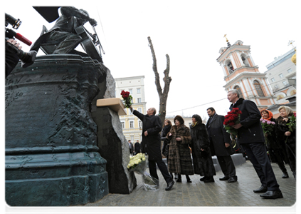Prime Minister Vladimir Putin attending the opening of a monument to Mstislav Rostropovich at the intersection of Bryusov Pereulok and Yeliseyevsky Pereulok in central Moscow|29 march, 2012|14:15