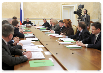 Prime Minister Vladimir Putin at a Government Presidium meeting|29 march, 2012|16:35