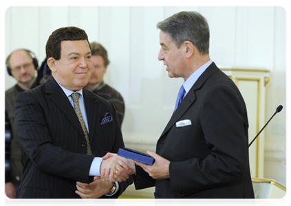 Culture Minister Alexander Avdeyev and singer Iosif Kobzon during the awards ceremony of the 2011 Russian Government Prizes in Culture|3 march, 2012|15:09