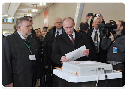 Председатель Правительства Российской Федерации В.В.Путин проголосовал на выборах Президента Российской Федерации|4 марта, 2012|15:22