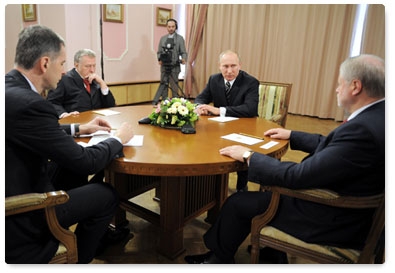 Vladimir Putin meets with Mikhail Prokhorov, Vladimir Zhirinovsky and Sergei Mironov