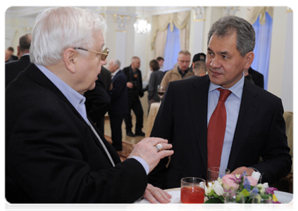 Artistic Director and Director of the Moscow Art Theatre named after Chekhov Oleg Tabakov and Minister of Civil Defence, Emergencies and Disaster Relief Sergei Shoigu|5 march, 2012|21:40