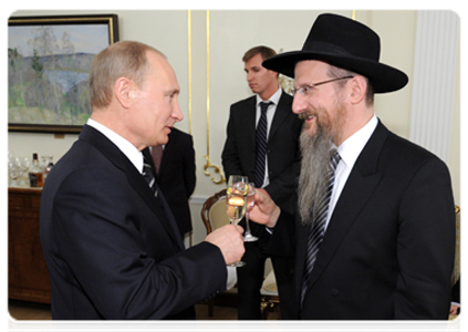 Vladimir Putin and Berl Lazar, Chief Rabbi of Russia|5 march, 2012|22:04