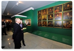 Prime Minister Vladimir Putin visits the Battle of Borodino Panorama Museum in Moscow