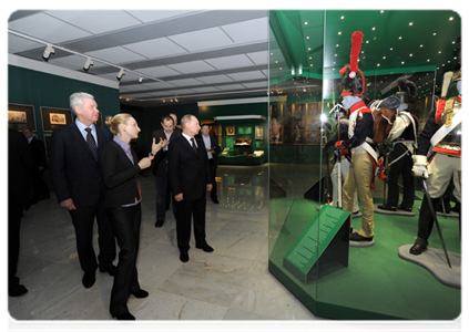 Председатель Правительства Российской Федерации В.В.Путин и мэр Москвы С.С.Собянин посетили музей-панораму «Бородинская битва» в Москве|7 марта, 2012|15:37