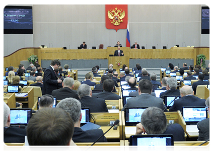 Prime Minister Vladimir Putin delivering annual government report to parliament|11 april, 2012|13:35