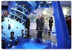 Prime Minister Vladimir Putin visits the Moscow Planetarium on Cosmonautics Day
