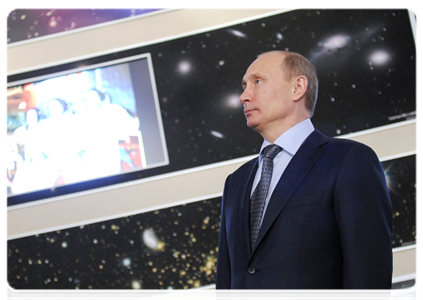 Prime Minister Vladimir Putin presenting the government’s annual Yury Gagarin Prizes to members of the first cosmonaut crew|12 april, 2012|16:19