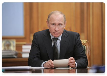 Председатель Правительства Российской Федерации В.В.Путин провёл совещание по вопросу стимулирования освоения континентального шельфа|12 апреля, 2012|19:15