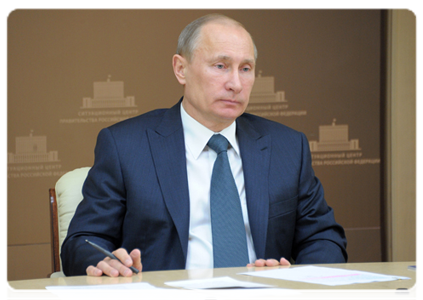 Prime Minister Vladimir Putin holding a video conference on the completion of the bridge across the Eastern Bosporus Strait as part of preparations for APEC-2012 Leaders Week, and on wildfires in the Trans-Baikal Territory|13 april, 2012|15:05