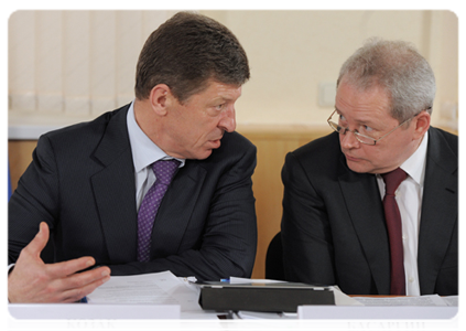 Deputy Prime Minister Dmitry Kozak and Minister of Regional Development Viktor Basargin at a meeting on housing construction|16 april, 2012|15:59