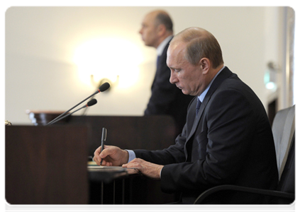 Prime Minister Vladimir Putin at an extended meeting of the Finance Ministry Board|17 april, 2012|16:00