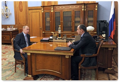 Prime Minister Vladimir Putin meets with head of the Republic of Karachai-Circassia Rashid Temrezov