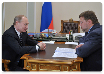 Председатель Правительства Российской Федерации В.В.Путин провёл рабочую встречу с губернатором Кировской области Н.Ю.Белых|23 апреля, 2012|21:39