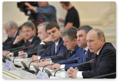 Prime Minister Vladimir Putin meets with core members of the United Russia party