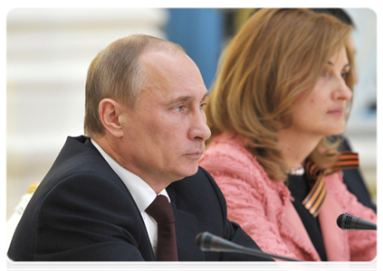 Prime Minister Vladimir Putin and member of the Presidium of United Russia’s General Council and Chairman of the State Duma’s Committee for Security and Anti-Corruption Irina Yarovaya|24 april, 2012|16:40