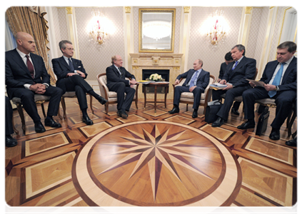 Председатель Правительства Российской Федерации В.В.Путин встретился с руководством итальянской компании «Эни»|25 апреля, 2012|17:29
