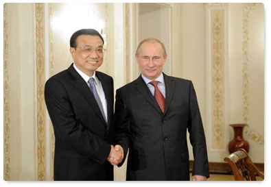Председатель Правительства Российской Федерации В.В.Путин встретился с Заместителем Премьера Государственного совета Китайской Народной Республики Ли Кэцяном