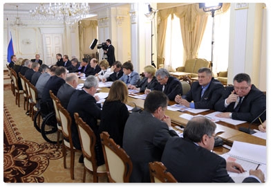 Председатель Правительства Российской Федерации В.В.Путин провёл совещание по реализации задач, поставленных в его предвыборной статье «Строительство справедливости. Социальная политика для России»