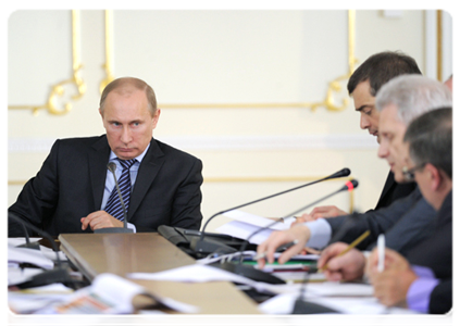 Prime Minister Vladimir Putin holds a meeting on the implementation of tasks formulated in his election article, “Building justice: A social policy for Russia”|28 april, 2012|13:40