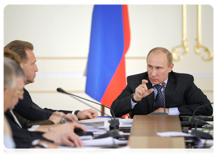 Prime Minister Vladimir Putin holds a meeting on the implementation of tasks formulated in his election article, “Building justice: A social policy for Russia”|28 april, 2012|13:41