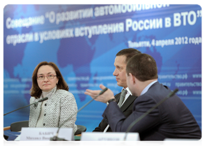 Minister of Economic Development Elvira Nabiullina, Minister of Natural Resources and Environment Yury Trutnev and Presidential Plenipotentiary Envoy in the Volga Federal District Mikhail Babich|4 april, 2012|19:16