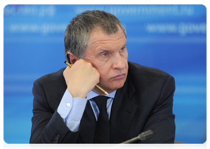 Deputy Prime Minister Igor Sechin at a meeting on the development of the automotive industry in the context of Russia’s accession to the WTO|4 april, 2012|19:16
