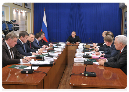 Prime Minister Vladimir Putin holds a meeting on providing housing for military personnel|6 april, 2012|14:13
