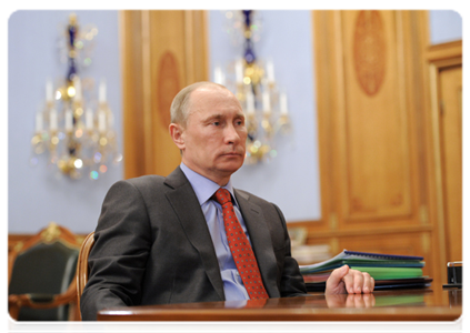 Prime Minister Vladimir Putin holds working meeting with head of Norilsk Nickel Vladimir Strzhalkovsky|9 april, 2012|14:17
