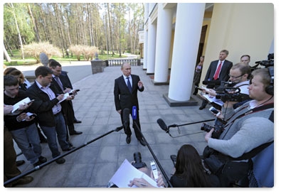 По завершении заседания наблюдательного совета АСИ В.В.Путин ответил на вопросы журналистов